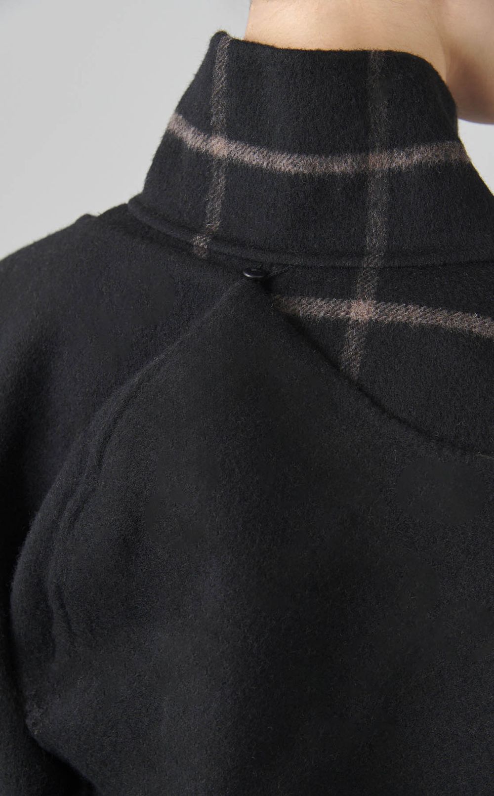 フードマフラー付きポンチョコート