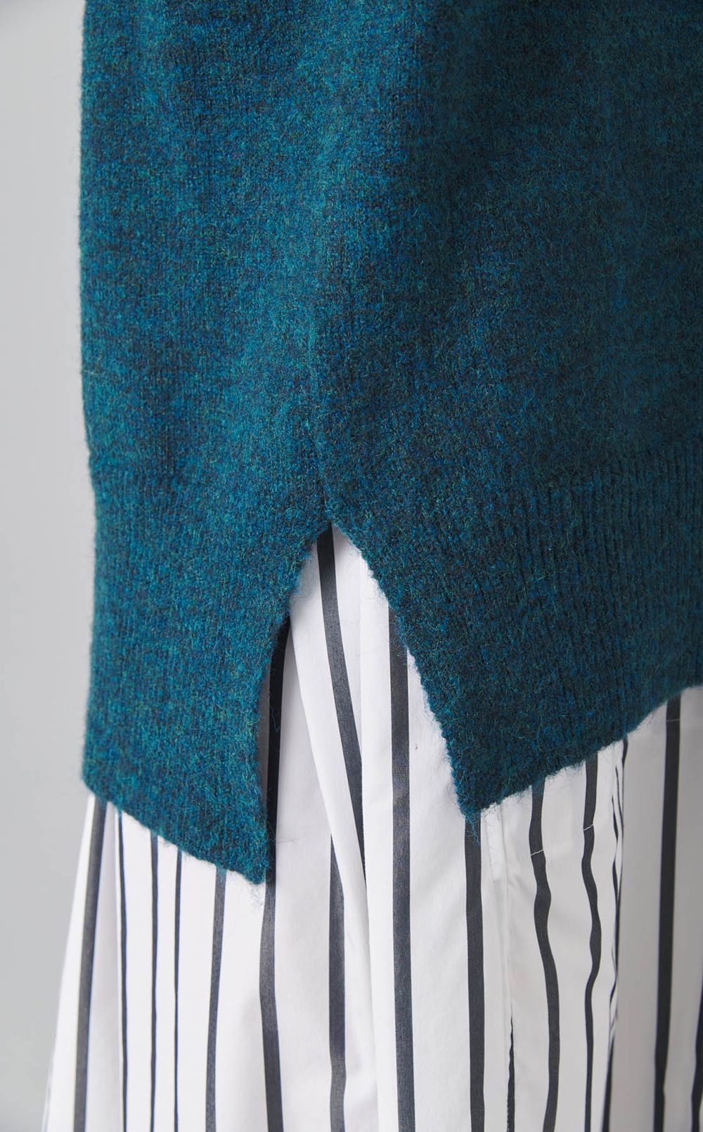 メランジミックスニットプルオーバー