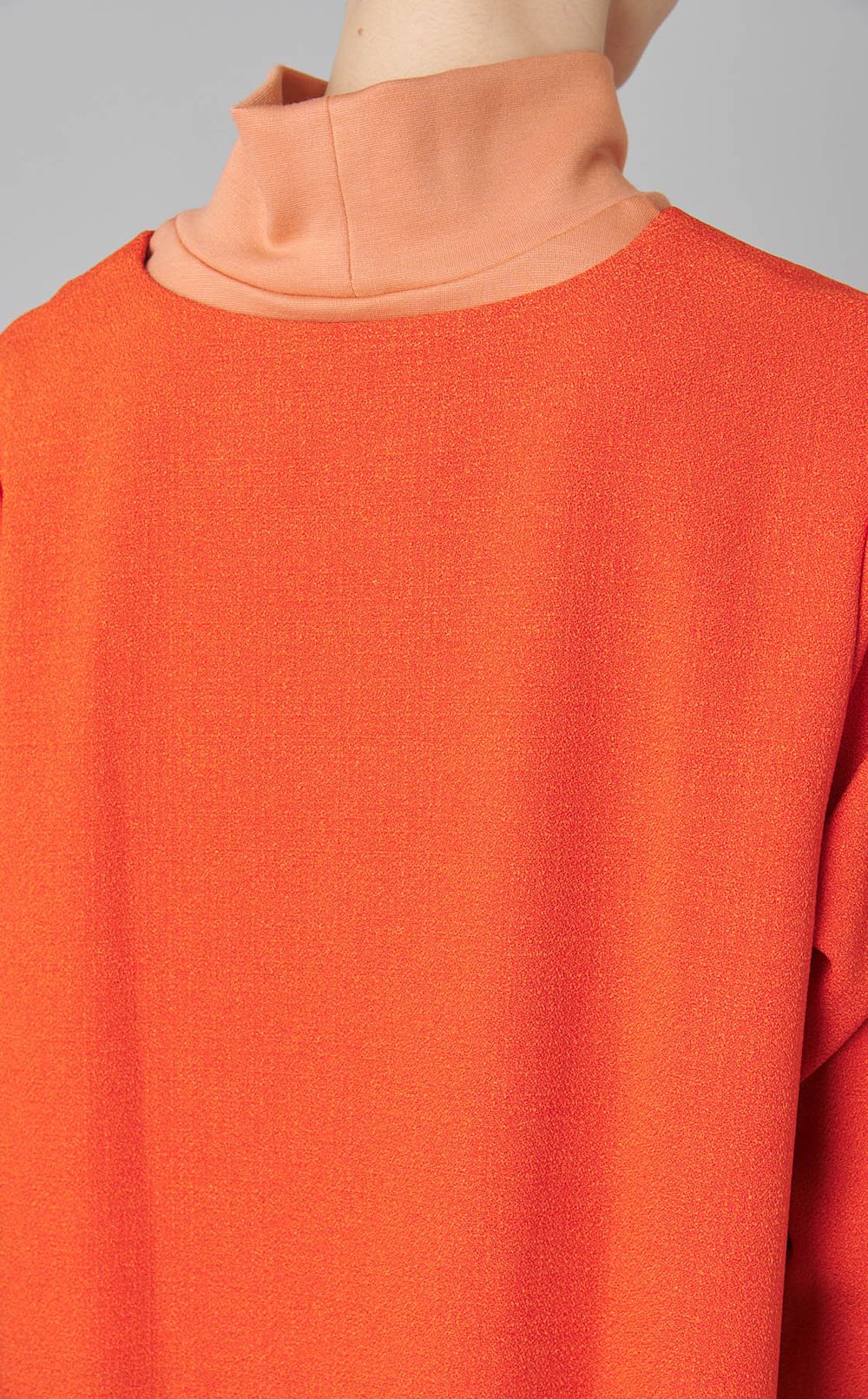 異素材コンビハイネックワンピース