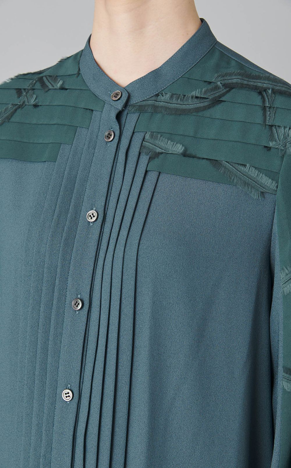 クロスタックシャツワンピース