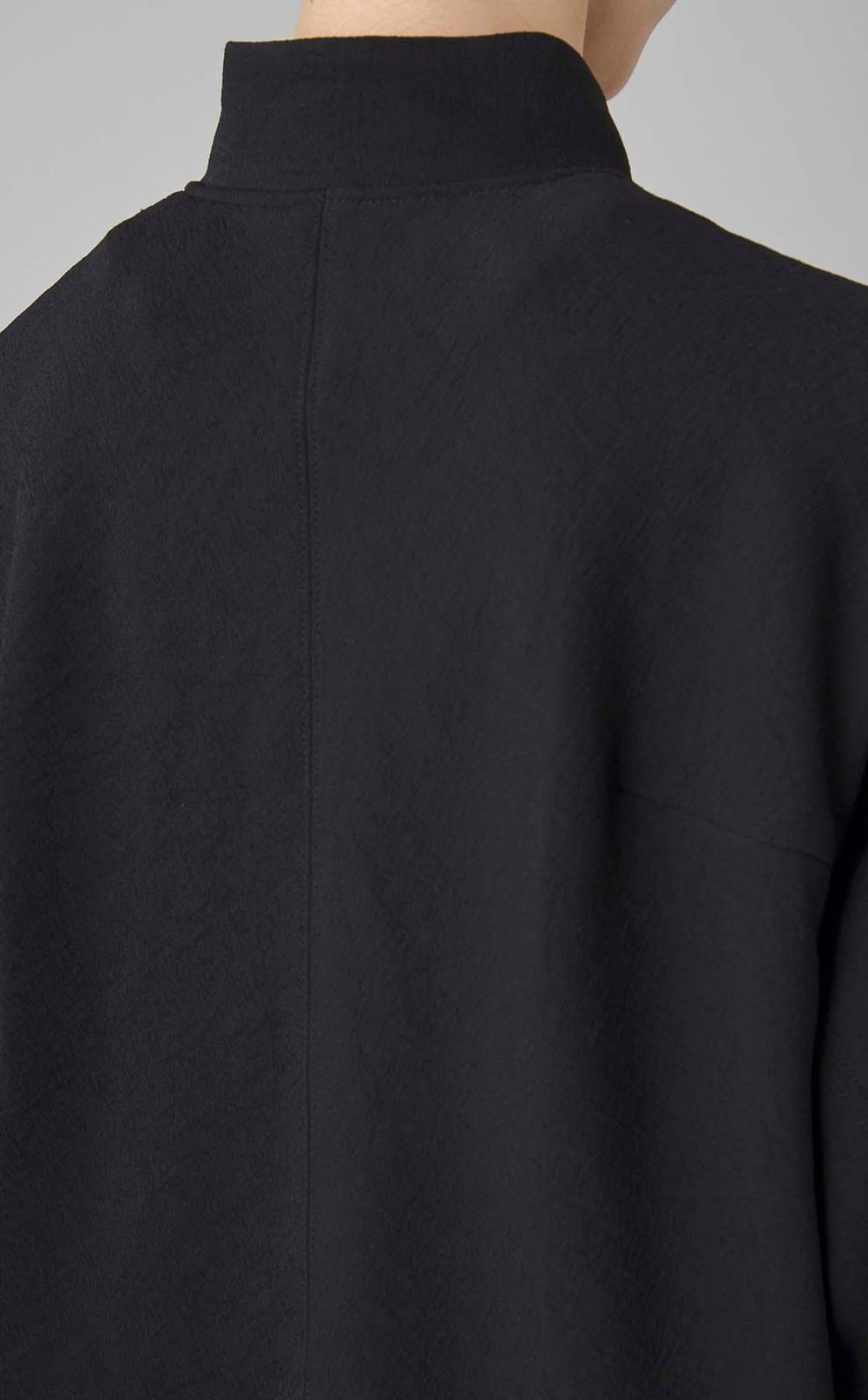 ゴールドジップライトブルゾン