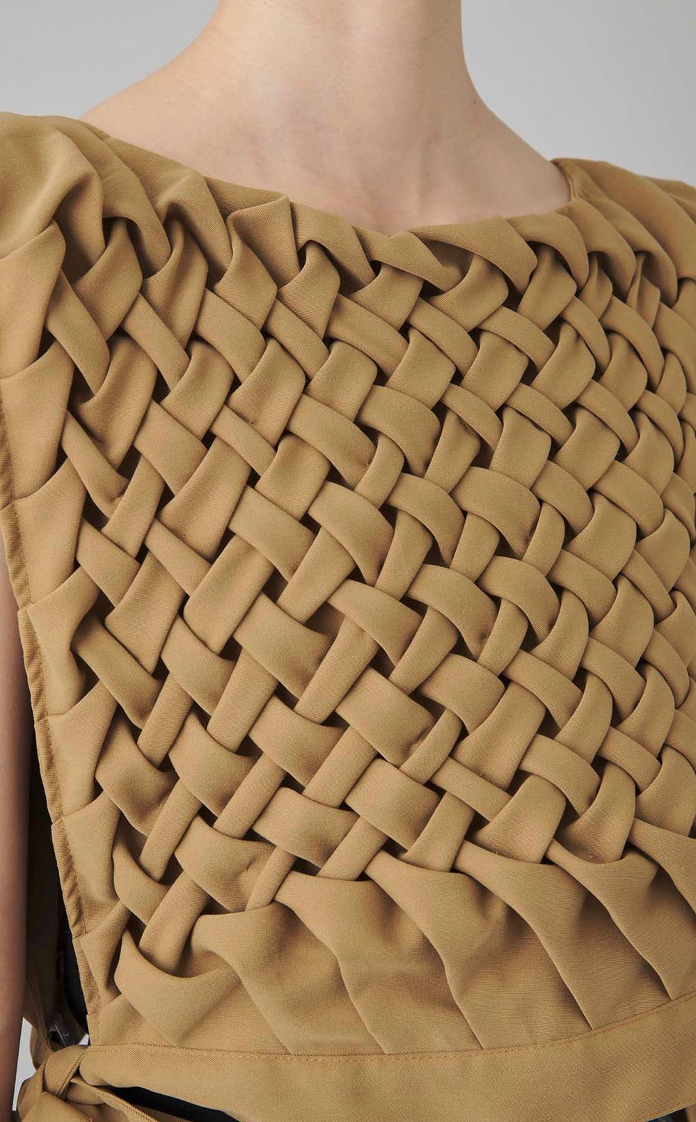 【reADdress】チューブディテールトップス