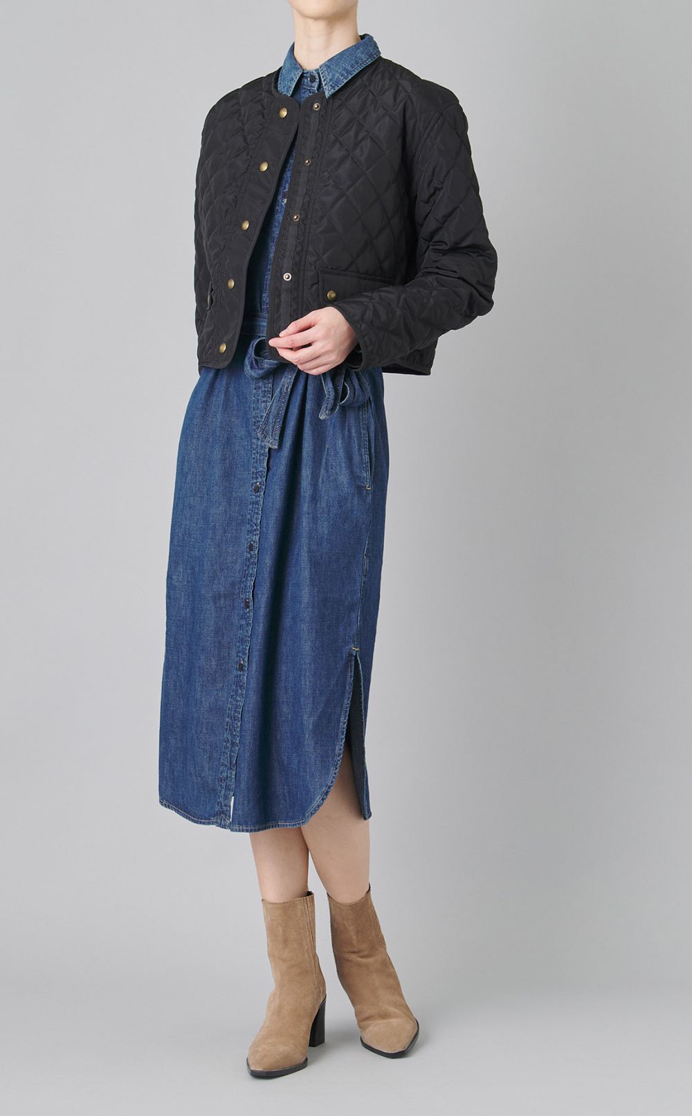 中綿キルティングノーカラーブルゾン