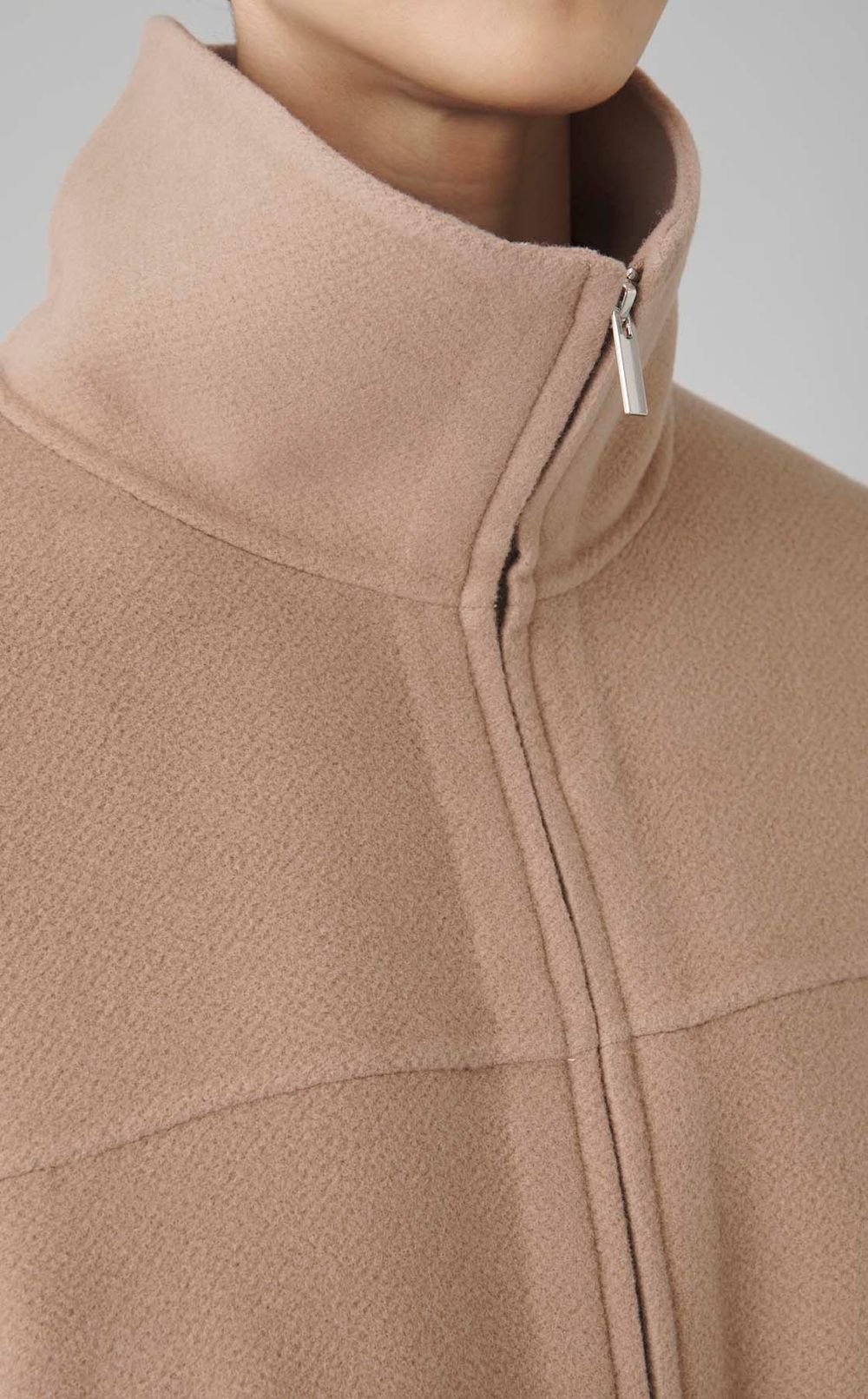 ウエストベルトクロップドコート