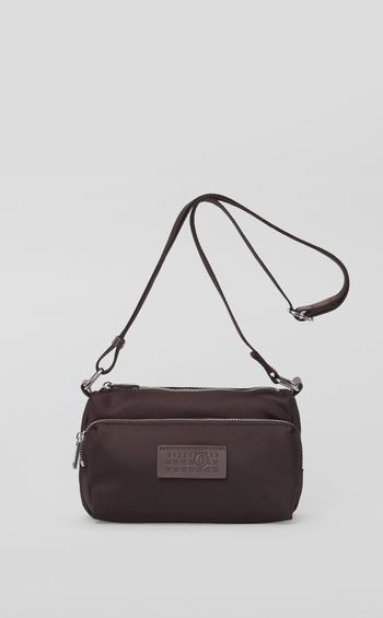 ナイロンクロスボディバッグ