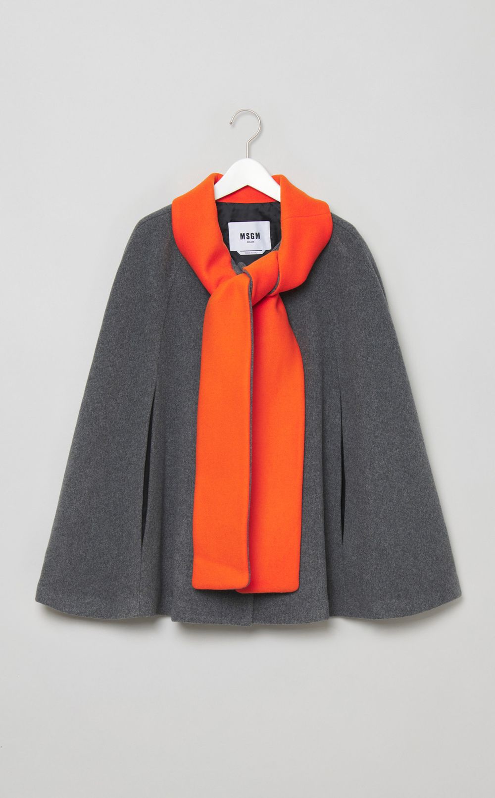 バイカラーケープコート