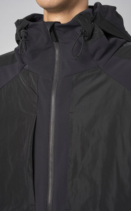 ウィンドストッパーマウンテンパーカー
