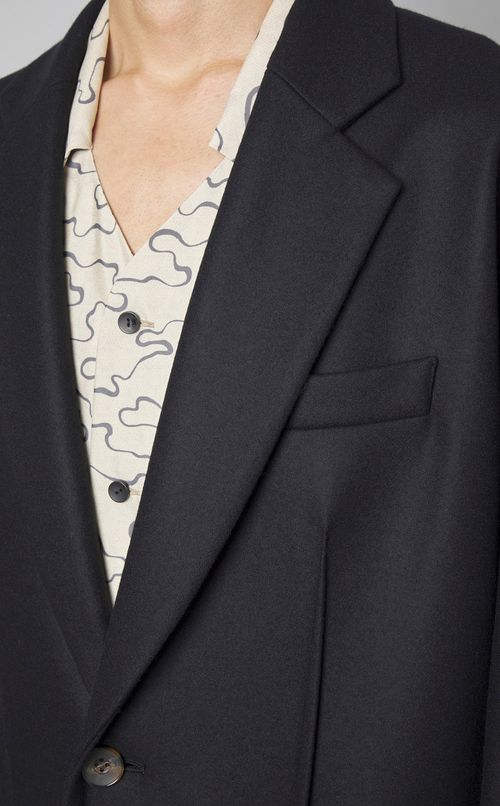 アウトダーツコート