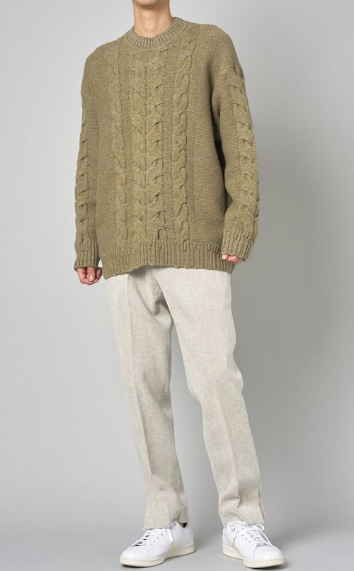 ケーブルニットプルオーバー