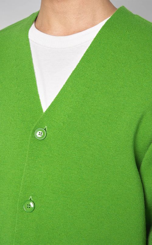 ラムウールVネックカーディガン