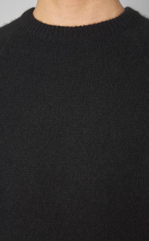 ヤクプルオーバーニット