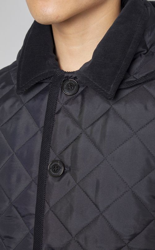 ウェーバリーフードブルゾン