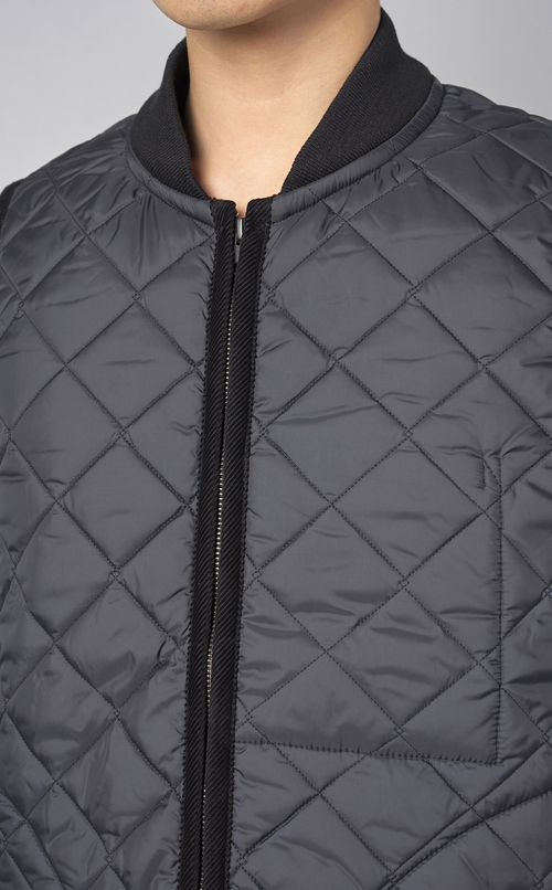 ジップボンバーキルティングジレ