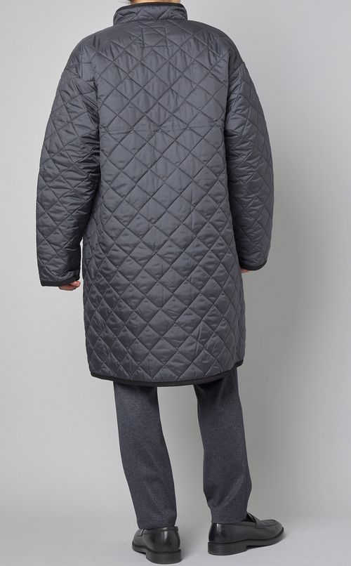 スタンドカラーキルティングコート