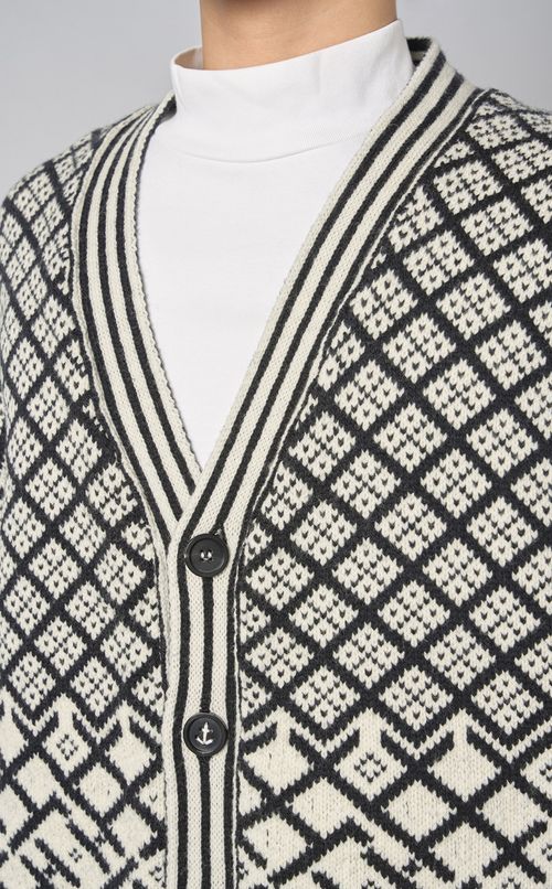 ジャカードカーディガン