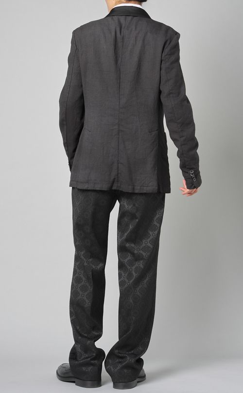 タキシードジャケット