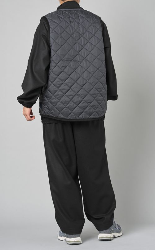 ジップボンバーキルティングジレ