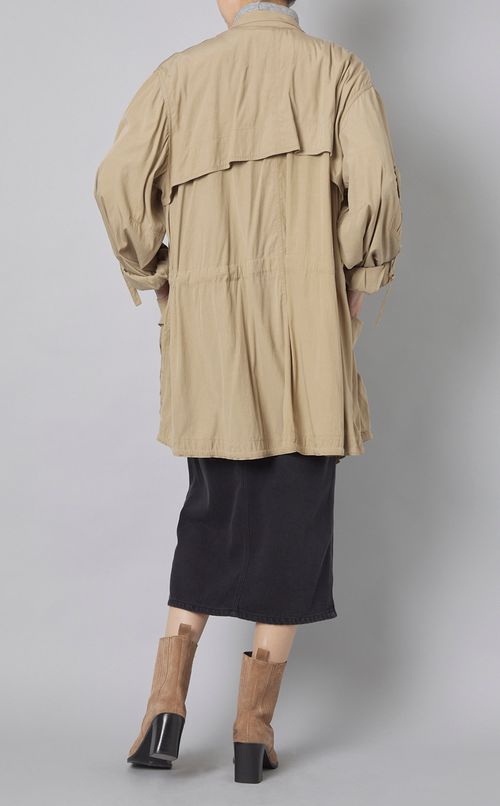 オーバーサイズロールスリーブコート