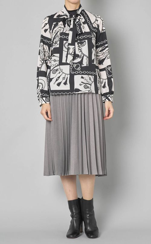 コントラストプリントブラウス