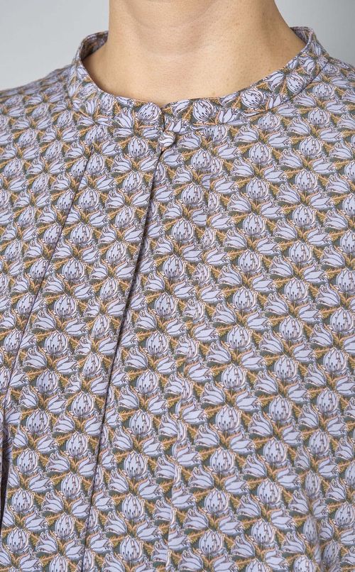 フラワープリントサイドタックワンピース