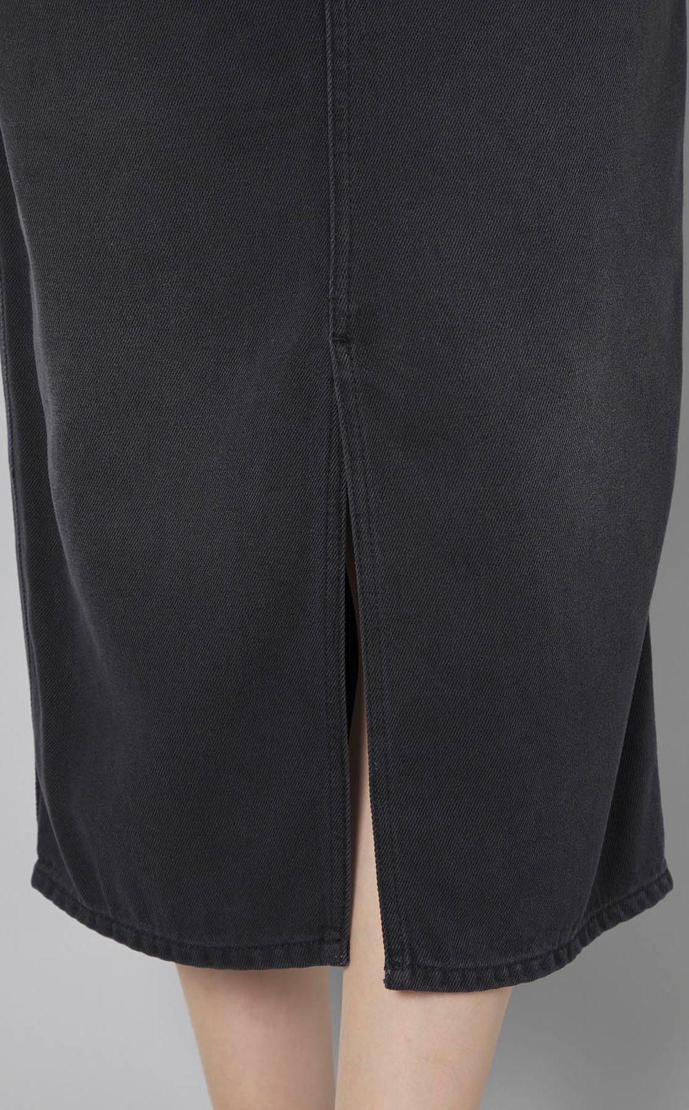 センタースリットロングスカート