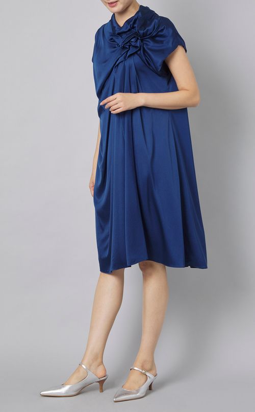 ストレッチサテンドレープドレス