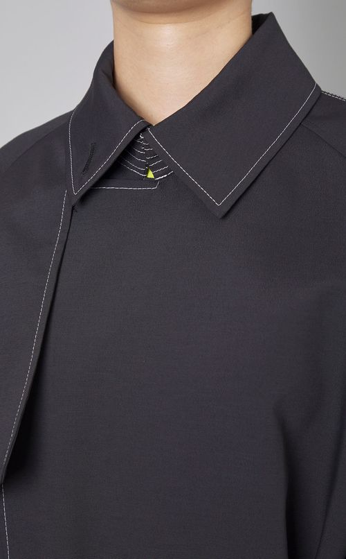 ロングトレンチコート