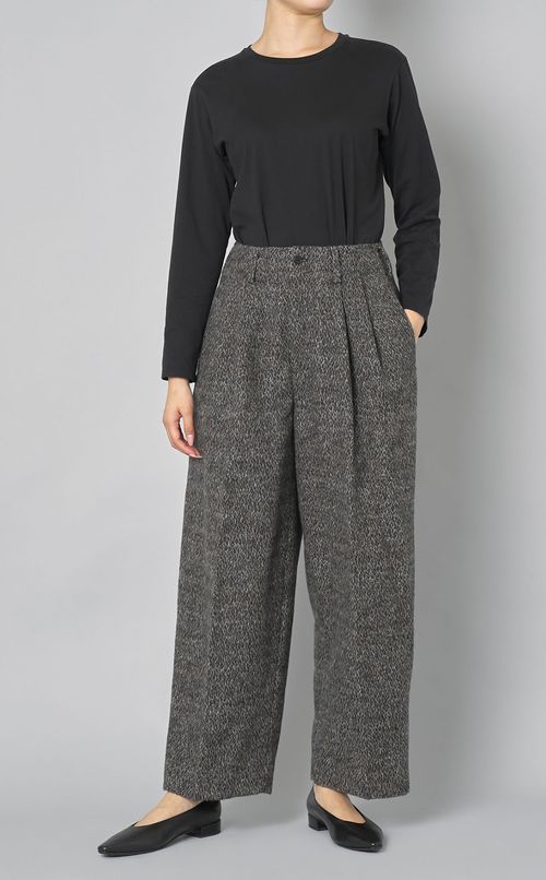 ウールジャガードワイドタックパンツ
