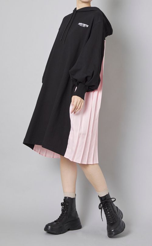 バックプリーツスウェットワンピース