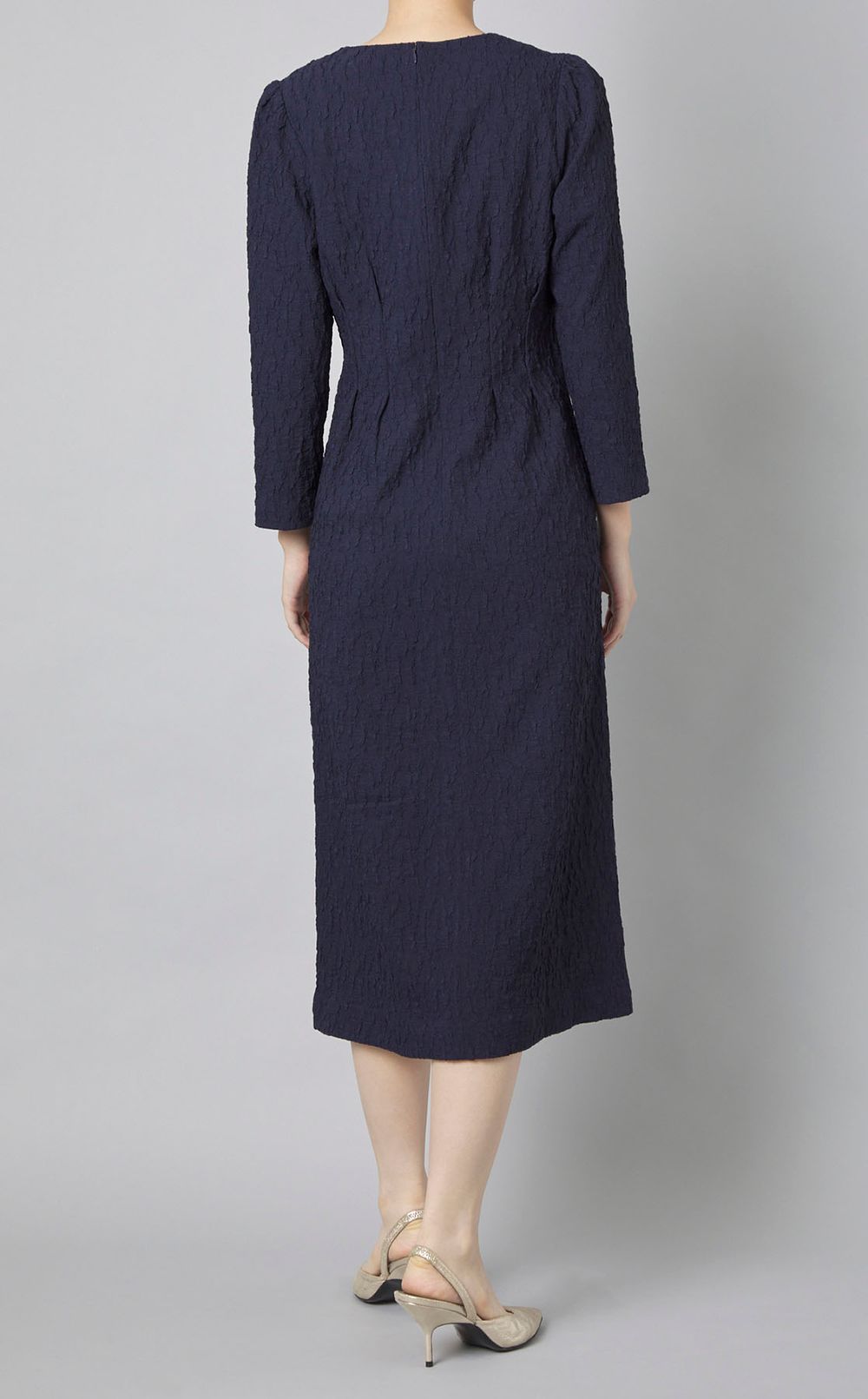 パフィジャガードキーネックワンピース