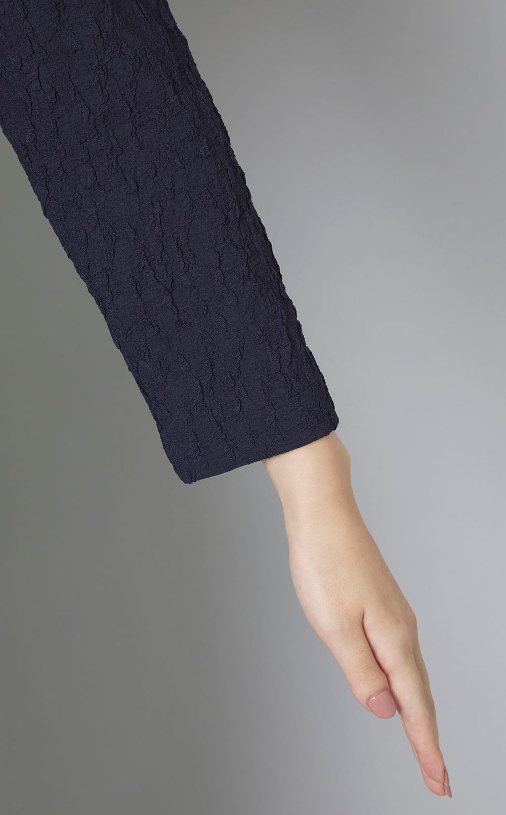 パフィジャガードキーネックワンピース