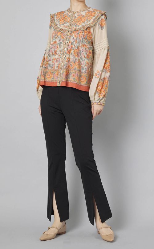 フラワープリントタックブラウス