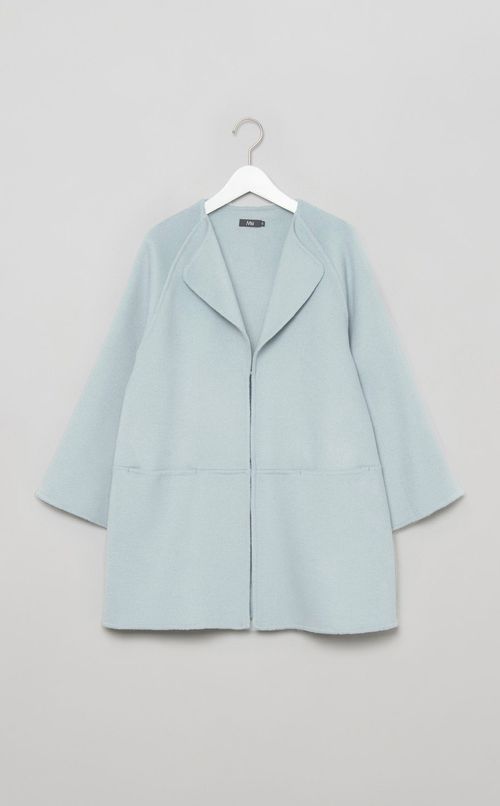 ノーカラーミドルリバーコート