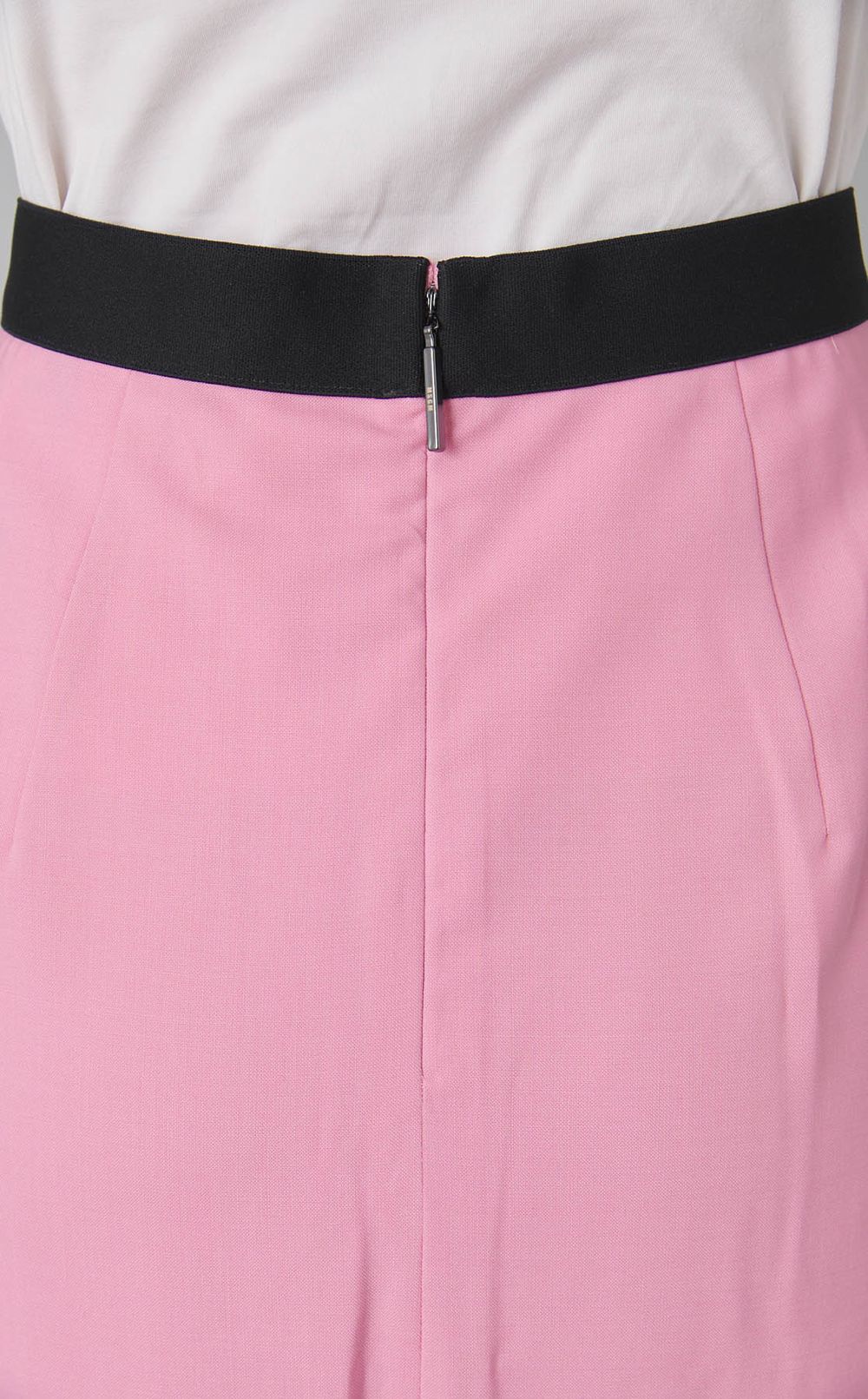 ロゴウェストスカート