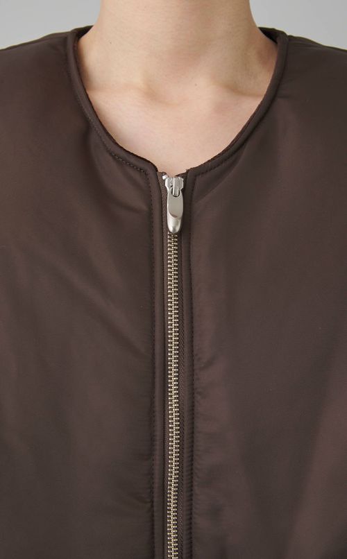 ラウンドシェイプ中綿ブルゾン