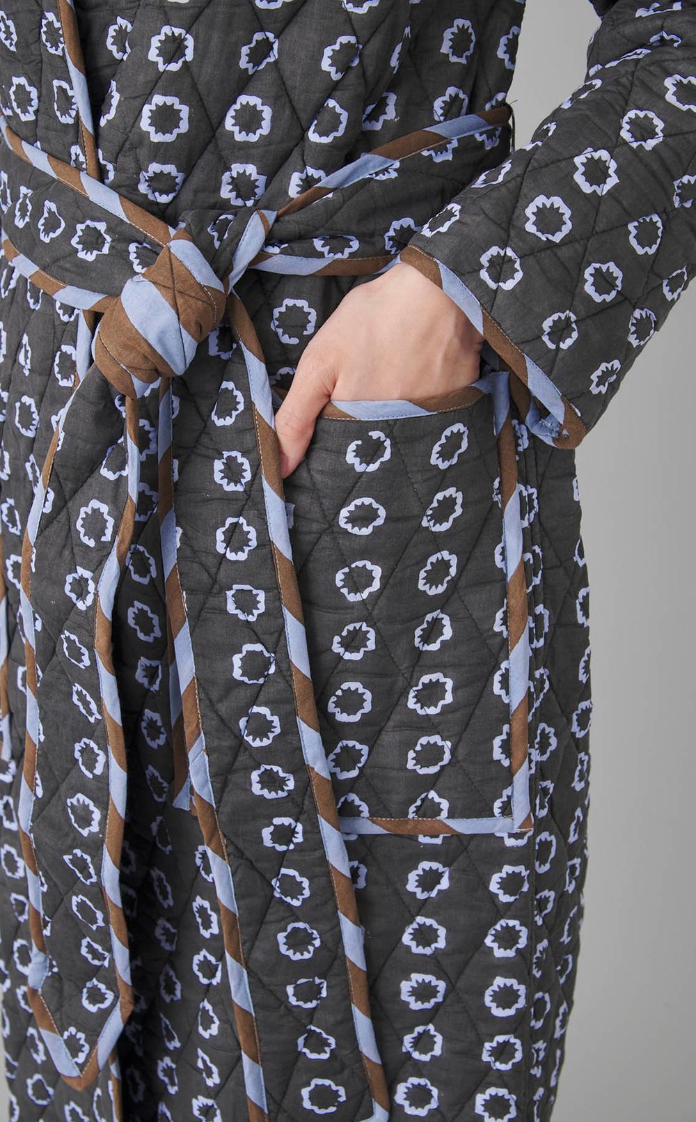 JIYAキルティッドコート