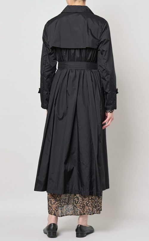 ナイロンタフタライトトレンチコート