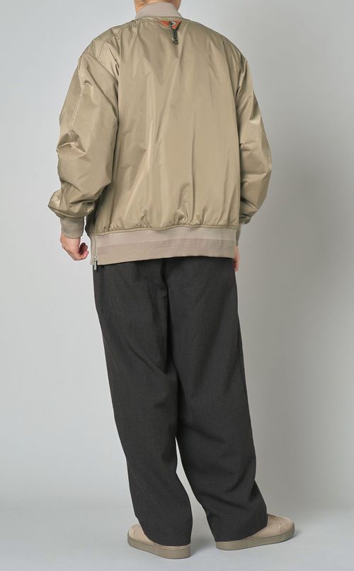 ガセットスリーブMA-1ジャケット