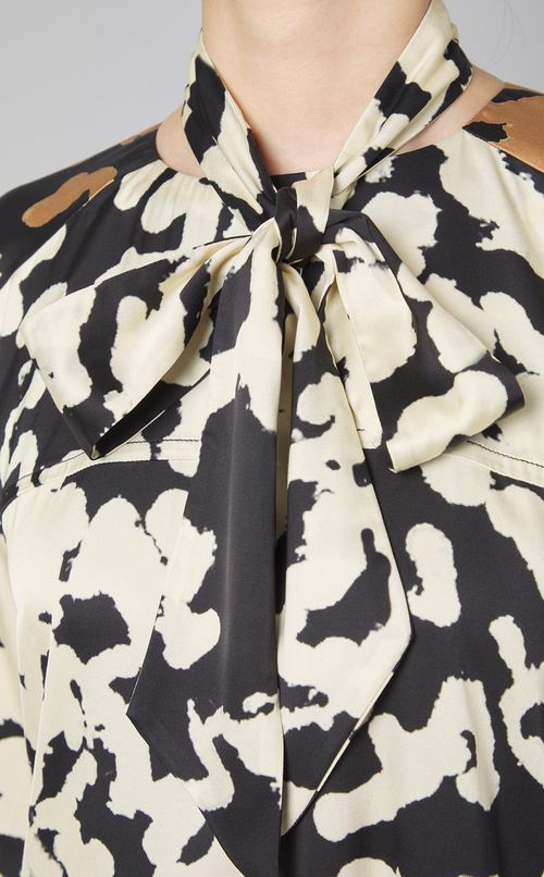 プリント切替ベルデットワンピース