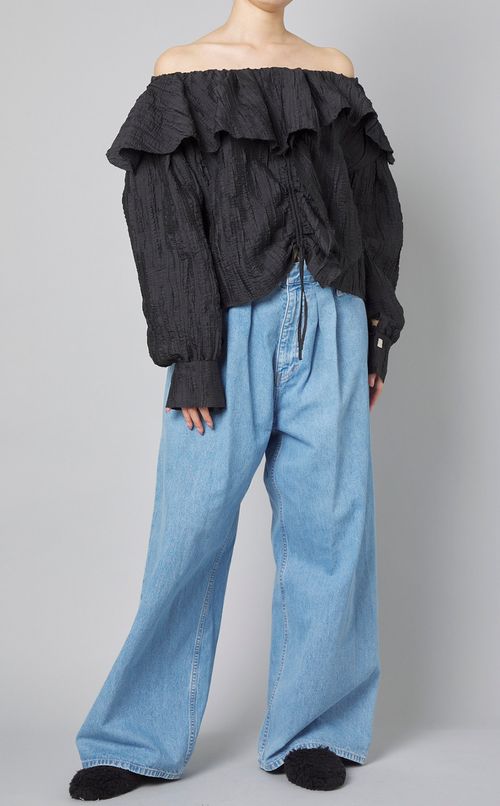 タックワイドデニムパンツ