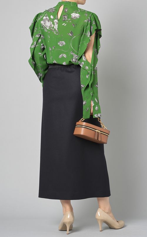 ラッフルディテールプリントブラウス