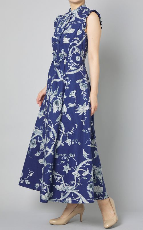 プリントスリーブレスラッフルワンピース