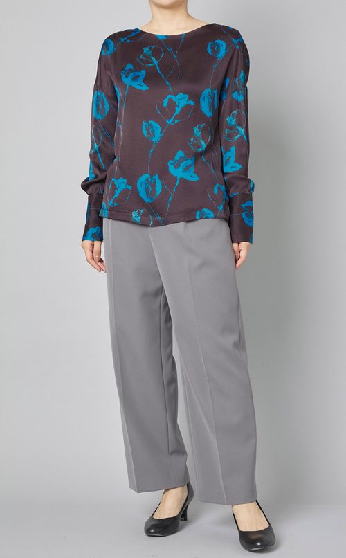 フラワープリントボートネックブラウス