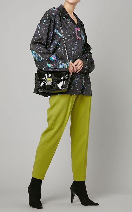 チェーンショルダーバッグ