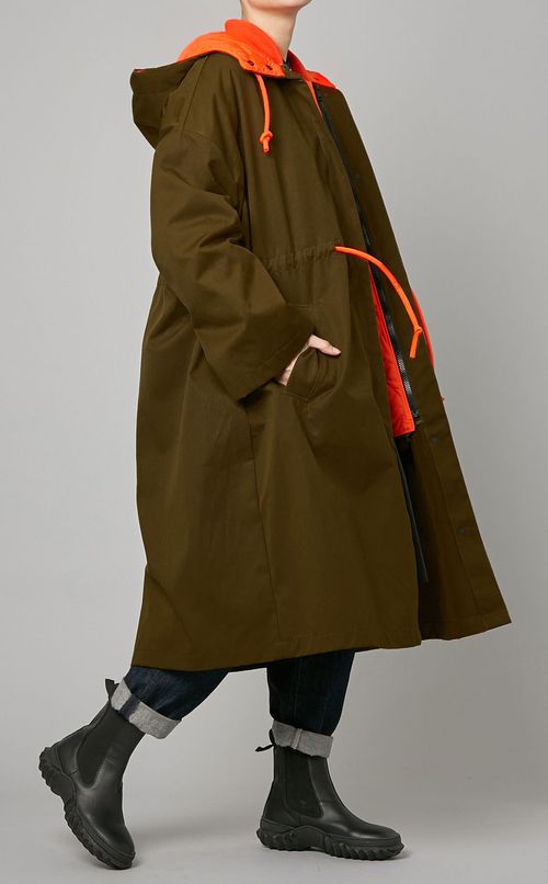 フード付バイカラージップアップコート