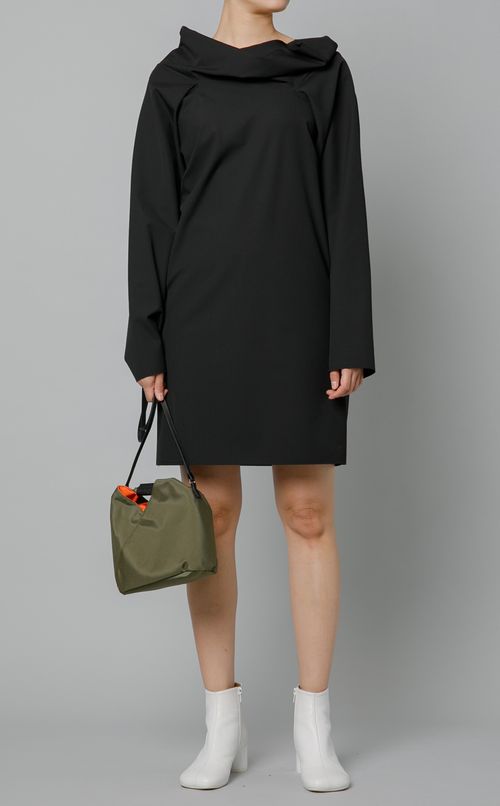 ワイドネックミニワンピース