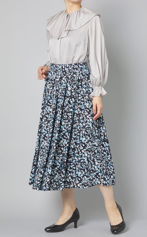 プリントタックフレアスカート