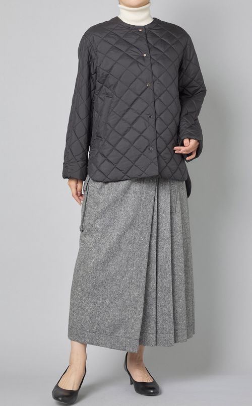 キルティングノーカラージャケット