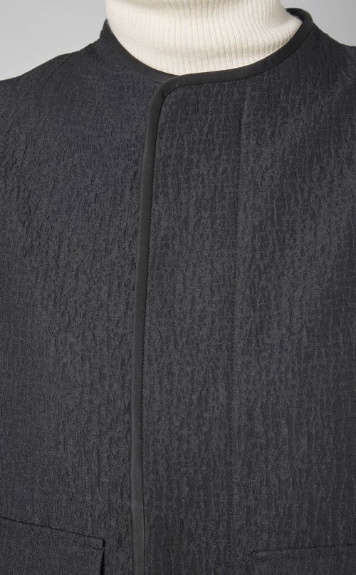 シャイニージャガードジャケット