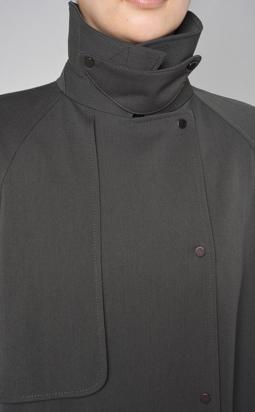 ギャバジントレンチコート